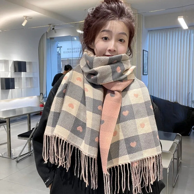 Oversized Plaid Blanket Scarf for Women – Cozy Heart-Motif Wrap for Fall & Winter | Thomler