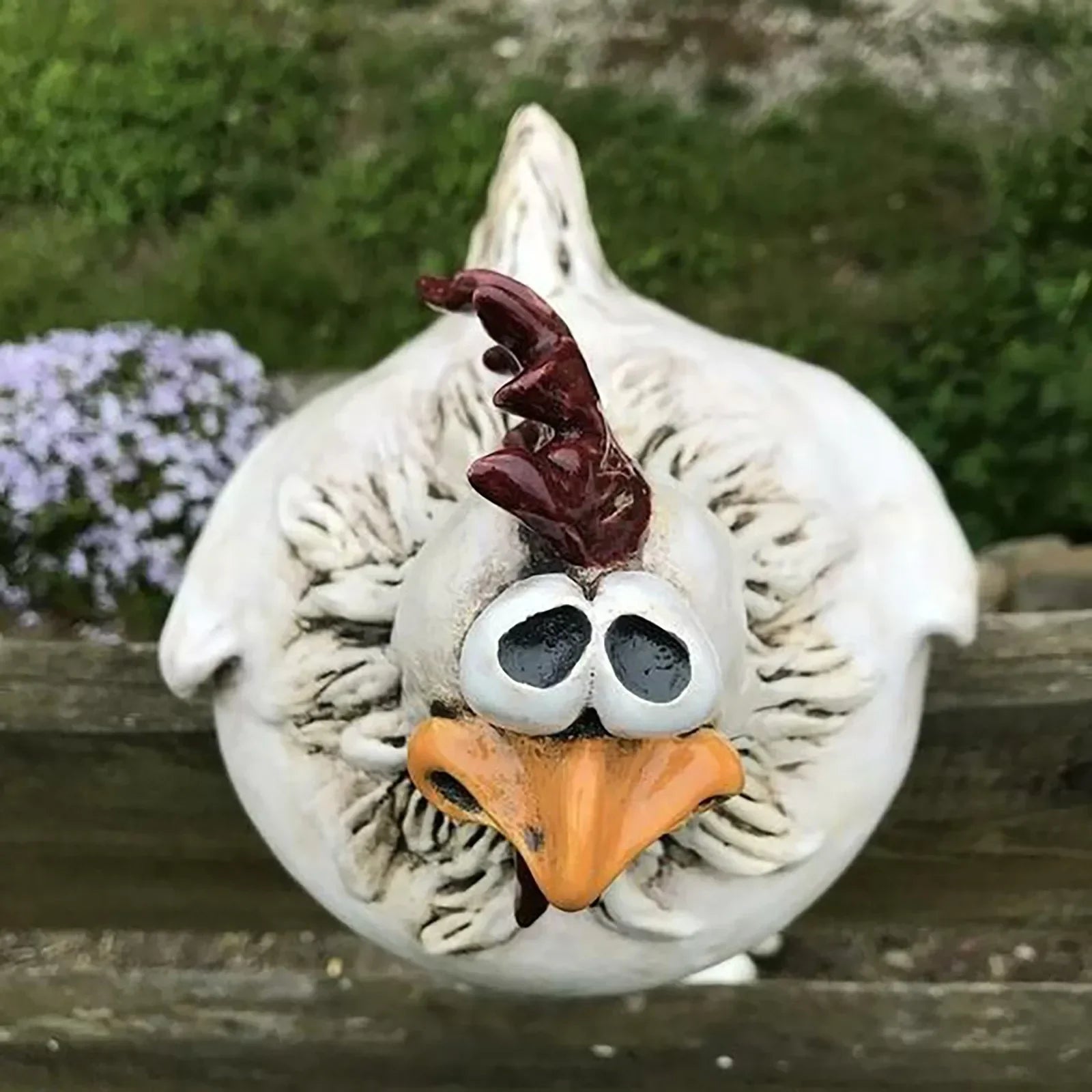 Garden Fence Ornament Resin Chicken 14.0 cm White Outdoor Farmhouse Wall Hanging Decoration Backyard Humorous Animal Figure | Thomler