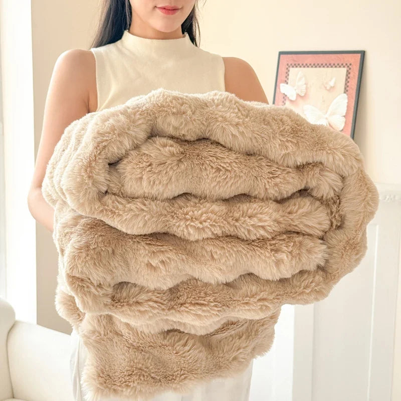 Double-Layer Plush Throw Blanket – Ultra-Soft Faux Rabbit Fur – Versatile for Couch, Bed, Picnic & Office | Thomler