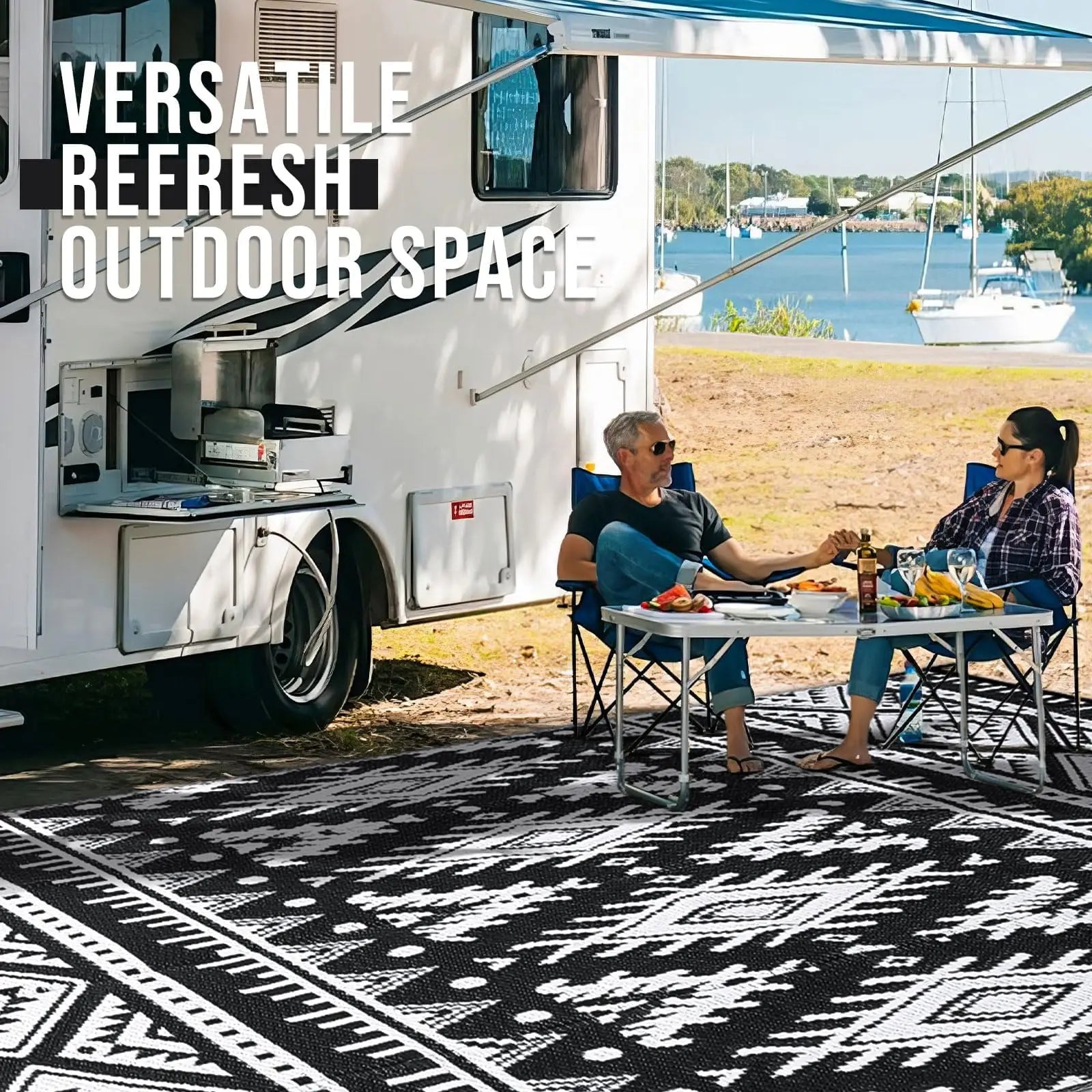 Outdoor Rug Braided Plastic Reversible Black White Patio Camping Garden Picnic Mat Waterproof UV Resistant Foldable | Thomler