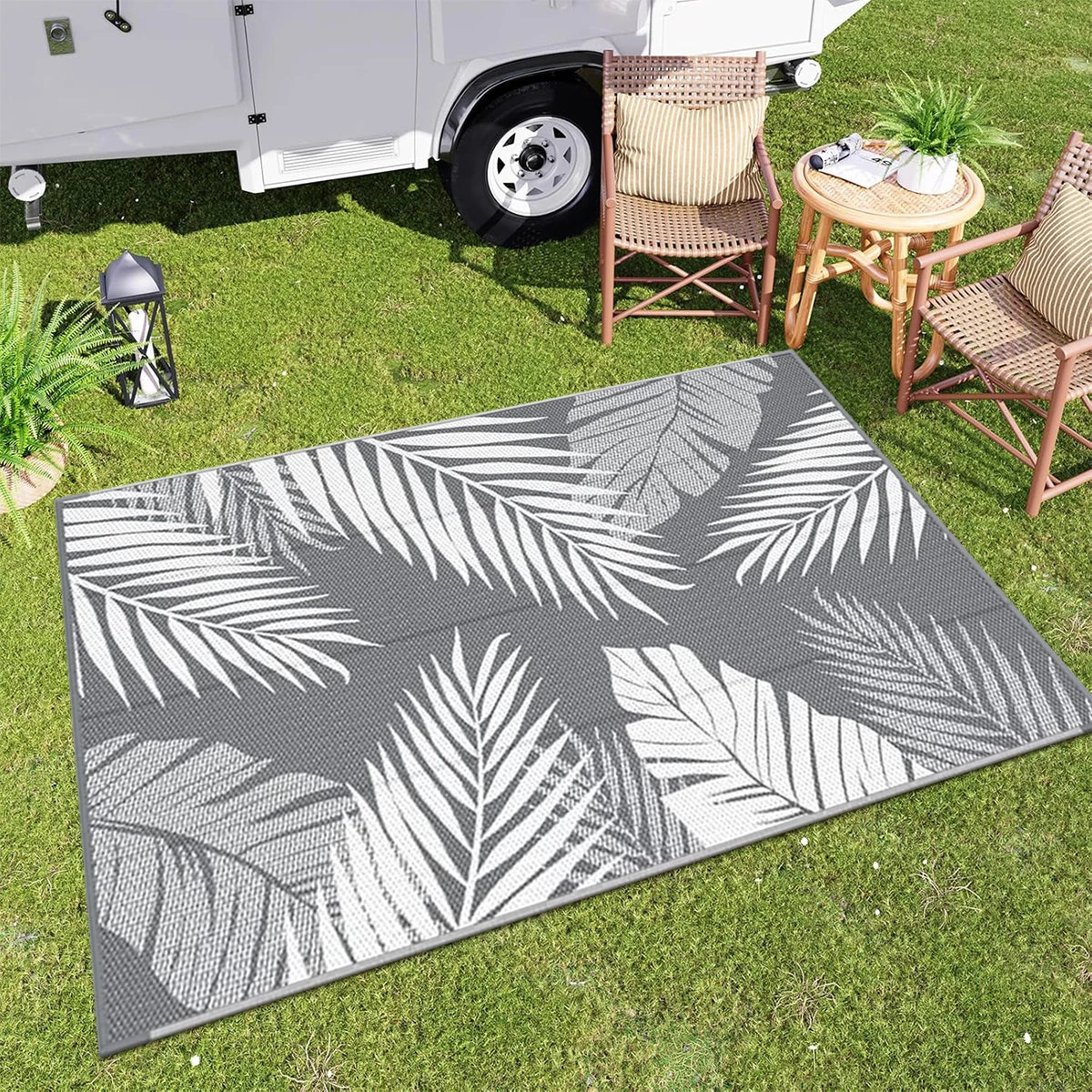 Reversible Polypropylene Outdoor Rug – Waterproof Woven Patio Mat for Deck, Garden & Picnic Use | Thomler