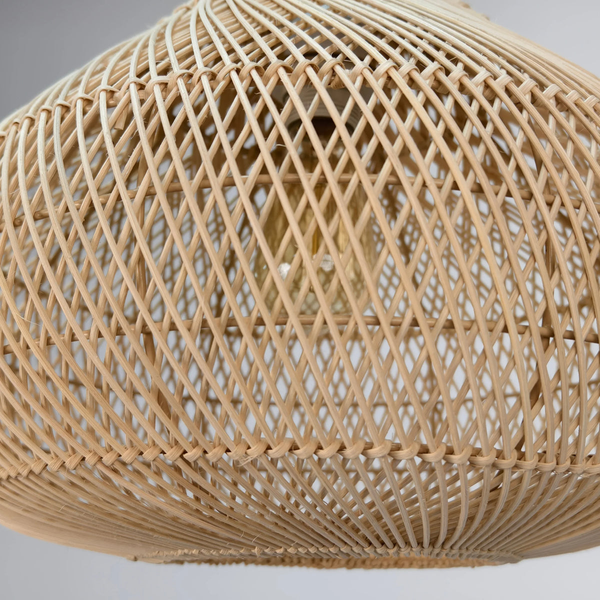 Handwoven Natural Fiber Ceiling Fixture with Ambient Shadow Play – Dome & Cylinder Styles | Thomler