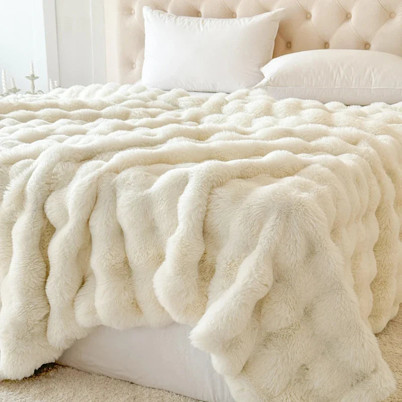 Double-Layer Plush Throw Blanket – Ultra-Soft Faux Rabbit Fur – Versatile for Couch, Bed, Picnic & Office | Thomler