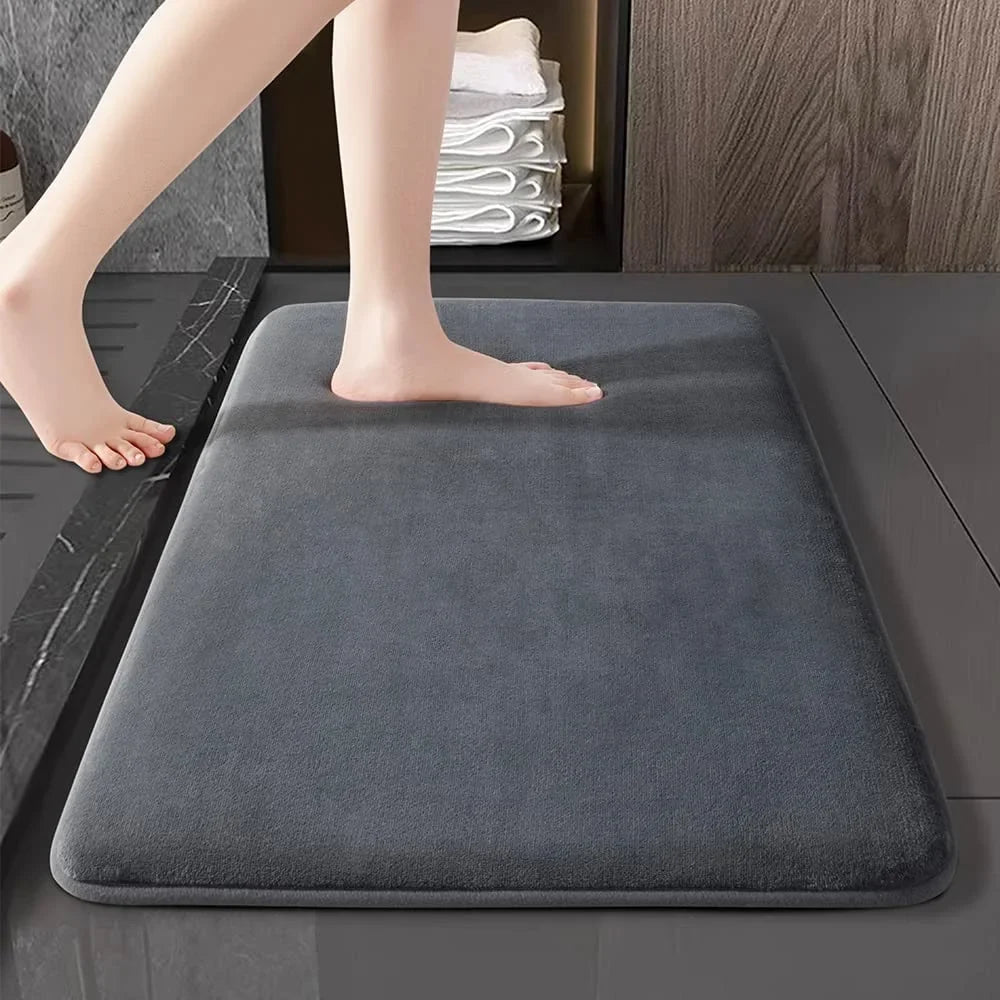 Ultra-Absorbent Coral Velvet Bath Mat – Non-Slip Microfiber Bathroom Rug for Shower & Tub, Quick-Dry Floor Mat for Washroom, Spa-Style | Thomler