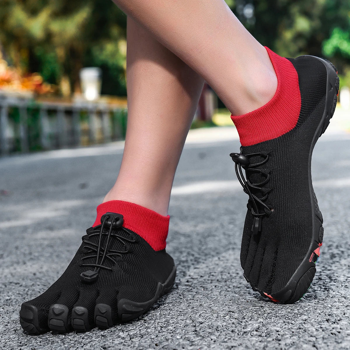 Minimalist Toe Sneakers for Beach Running Yoga Water Sports Lightweight Quick-Dry Athletic Footwear for Men | Thomler
