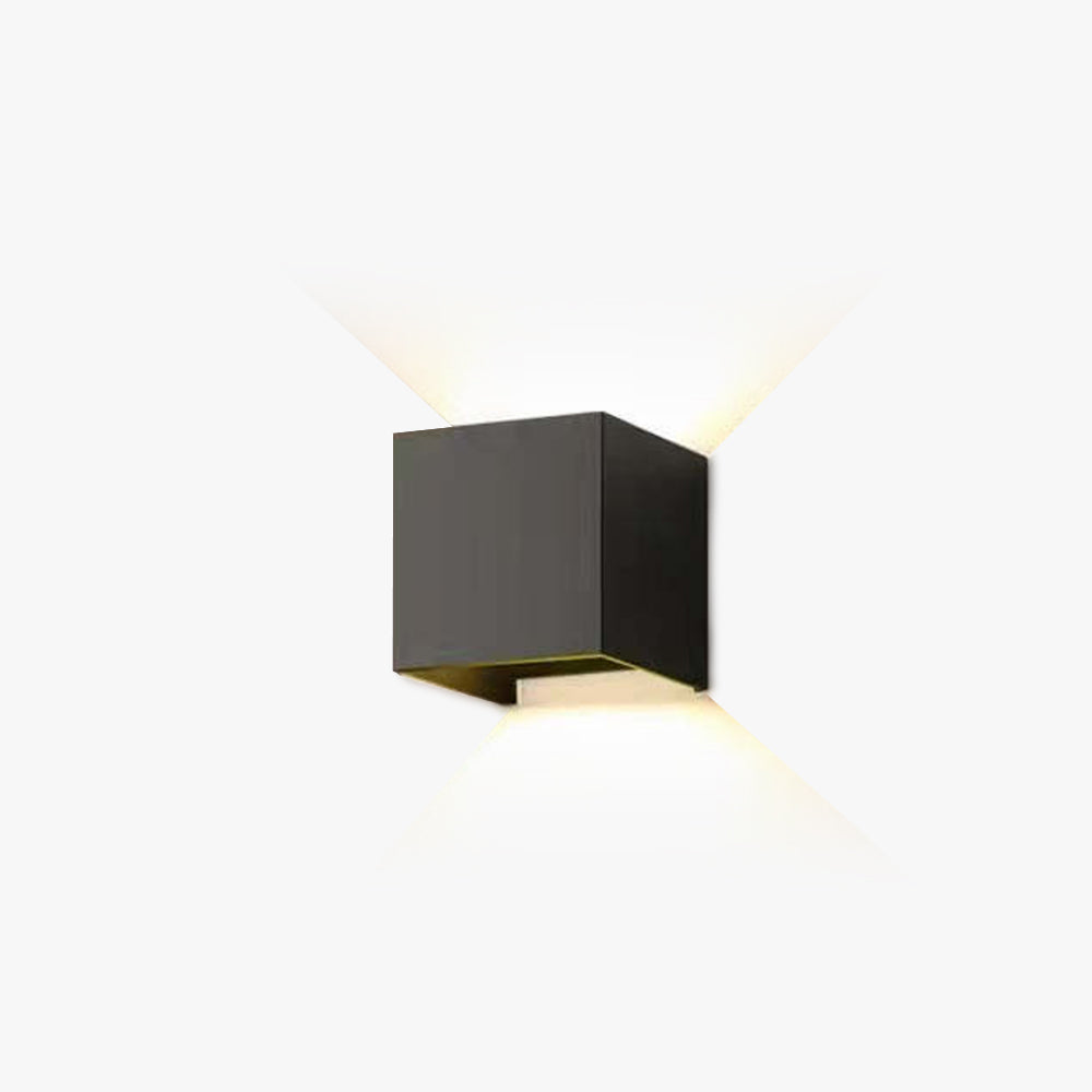 Weatherproof Swivel LED Wall Light for Patio & Courtyard | Thomler