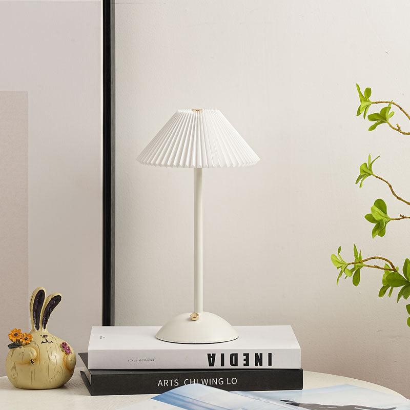 Table Lamp Iron 11.7 in USB Plug-In Scandinavian Style Bedside Living Room Bedroom Study Light | Thomler