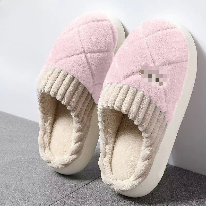 Plush Checkered House Slippers – Cozy Fleece Indoor Footwear with Thick Cushioned Sole for Men & Women | Thomler