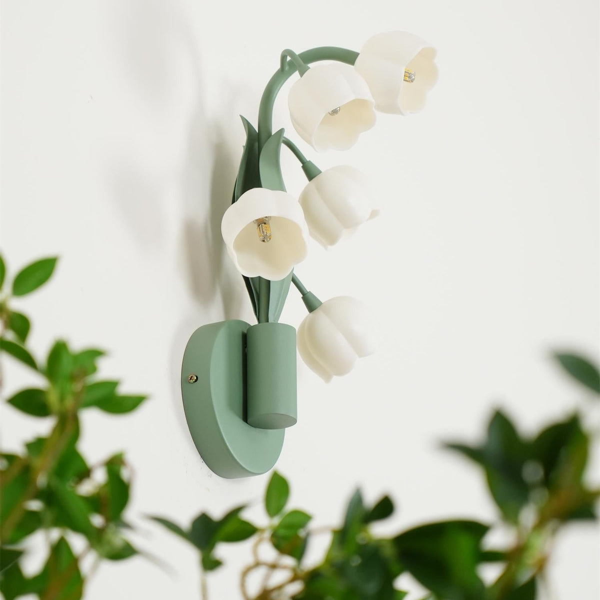 Botanical Leaf Accent Sconce with Orchid-Inspired Design for Bedroom & Hallway | Indoor Hardwired Fixture for Living Spaces | Metal & | Thomler
