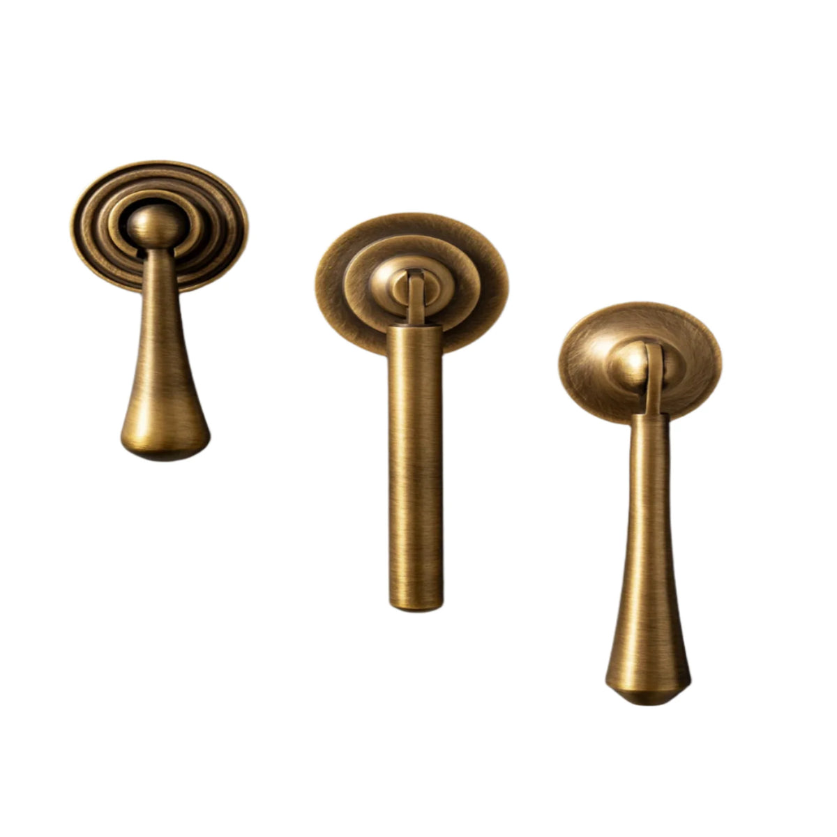Vintage Teardrop Cabinet Pull – Antique Brass Finish for Drawers, Dressers & Cabinets | Thomler