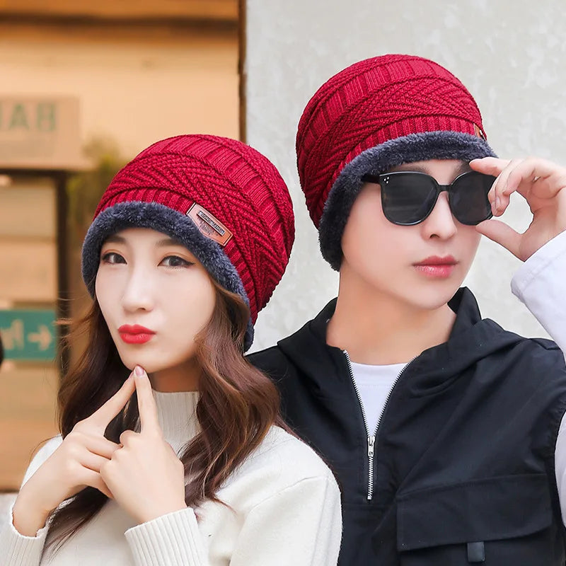 Cuffless Winter Beanie – Thick Knit Skullcap for Men & Women, Windproof Cold Weather Hat for Skiing Outdoors | Thomler
