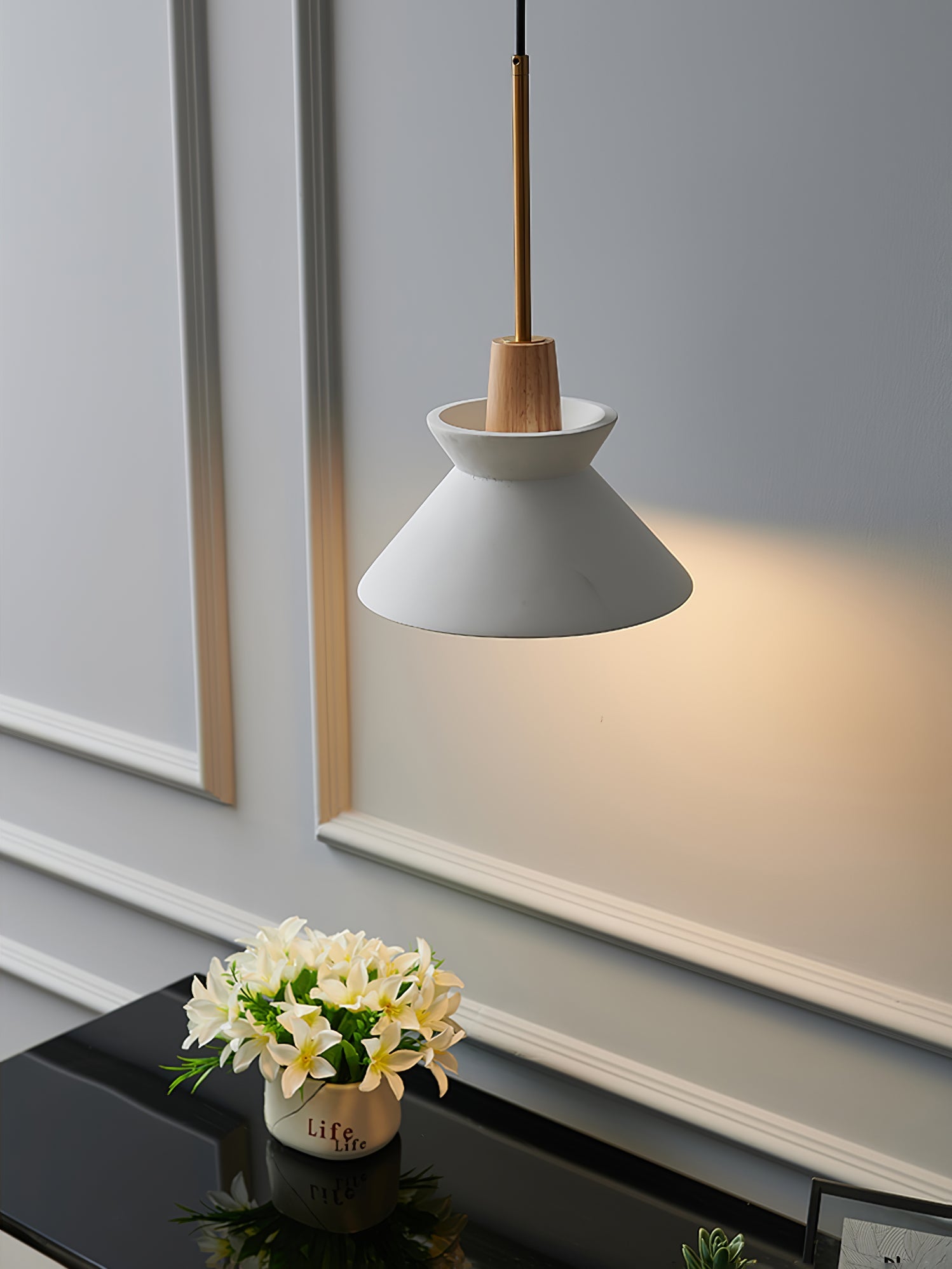 Pendant Light Resin Wood 8.7 in Dining Room Kitchen Island Hanging Ceiling Lamp Scandinavian Style | Thomler