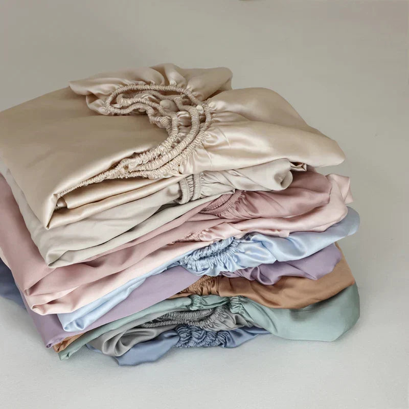 100% Pure Silk Sheet Set – Temperature-Regulating, Gentle on Skin & Hair for All-Season Comfort | Thomler