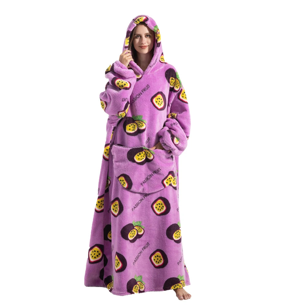 Oversized Wearable Throw with Sleeves – Ultra-Plush Hooded Wrap for All-Day Comfort – Sherpa Fleece Loungewear for Men & Women | Thomler
