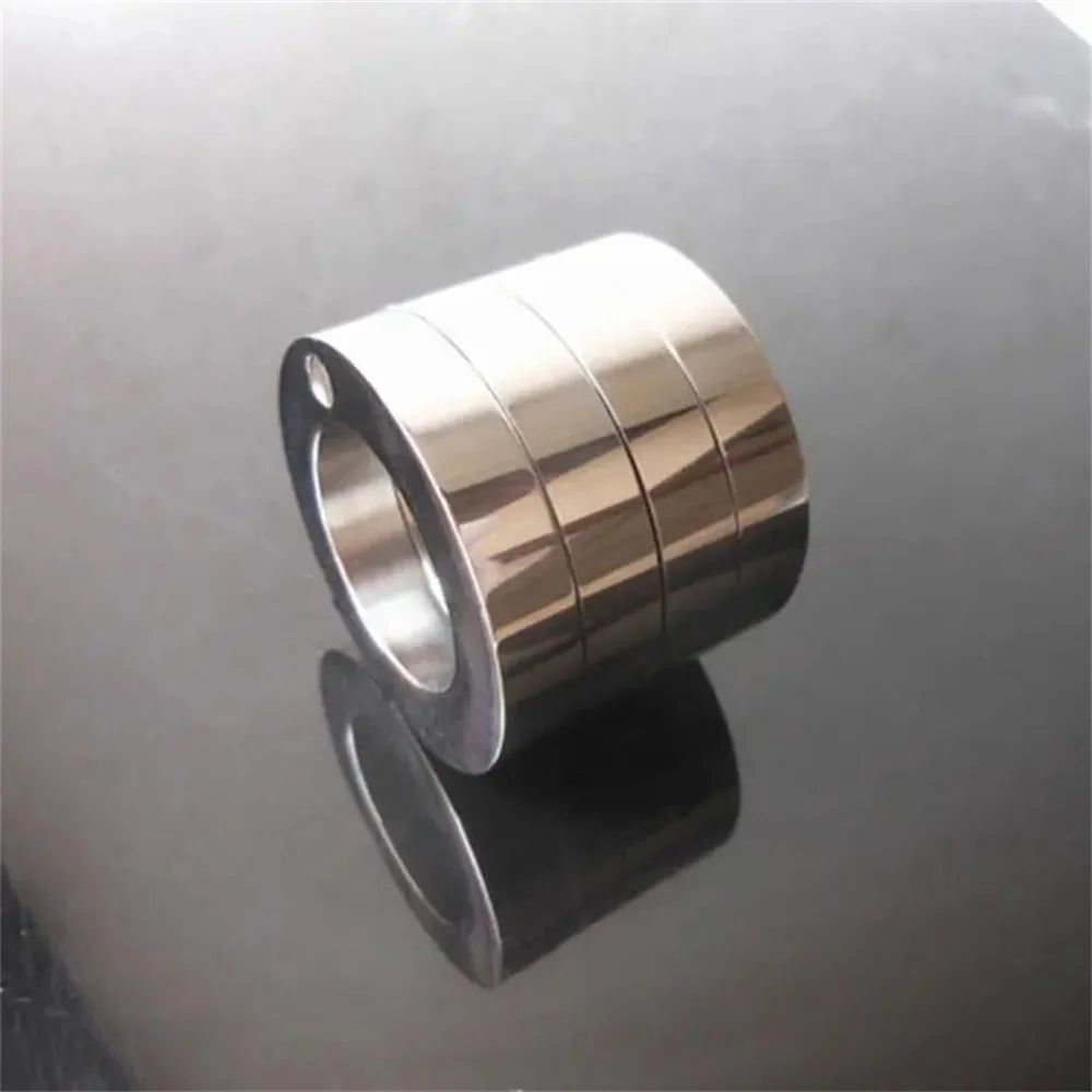 Tactical Emergency Ring Self Defense Tool Silver Metal Finger Guard Discreet Protection Everyday Carry Compact Security Ring for Women Men | Thomler