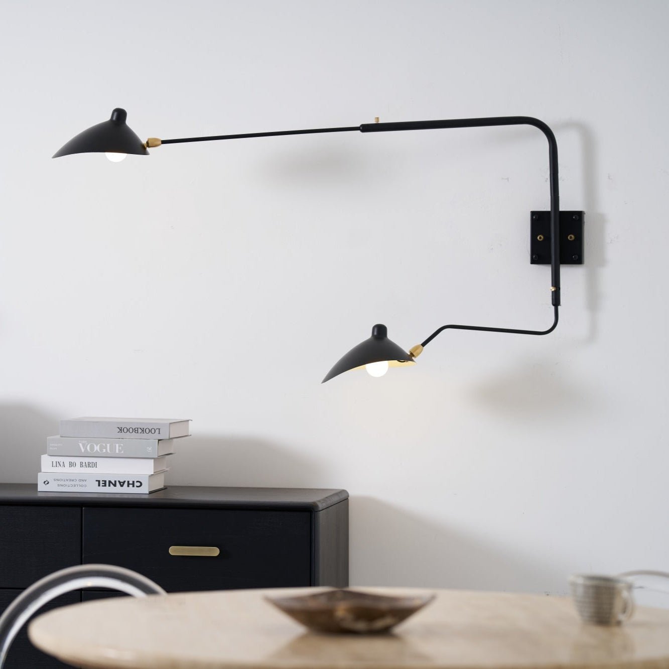 One-Arm Adjustable Wall Sconce 47–55 in Metal LED Indoor Lighting Modern Design | Thomler