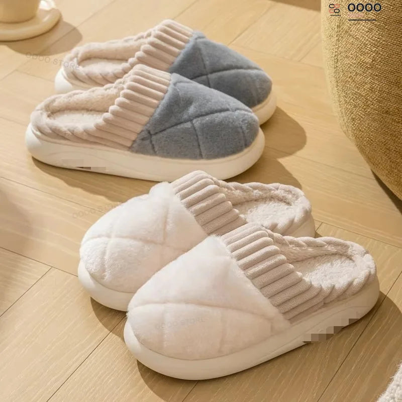 Plush Checkered House Slippers – Cozy Fleece Indoor Footwear with Thick Cushioned Sole for Men & Women | Thomler