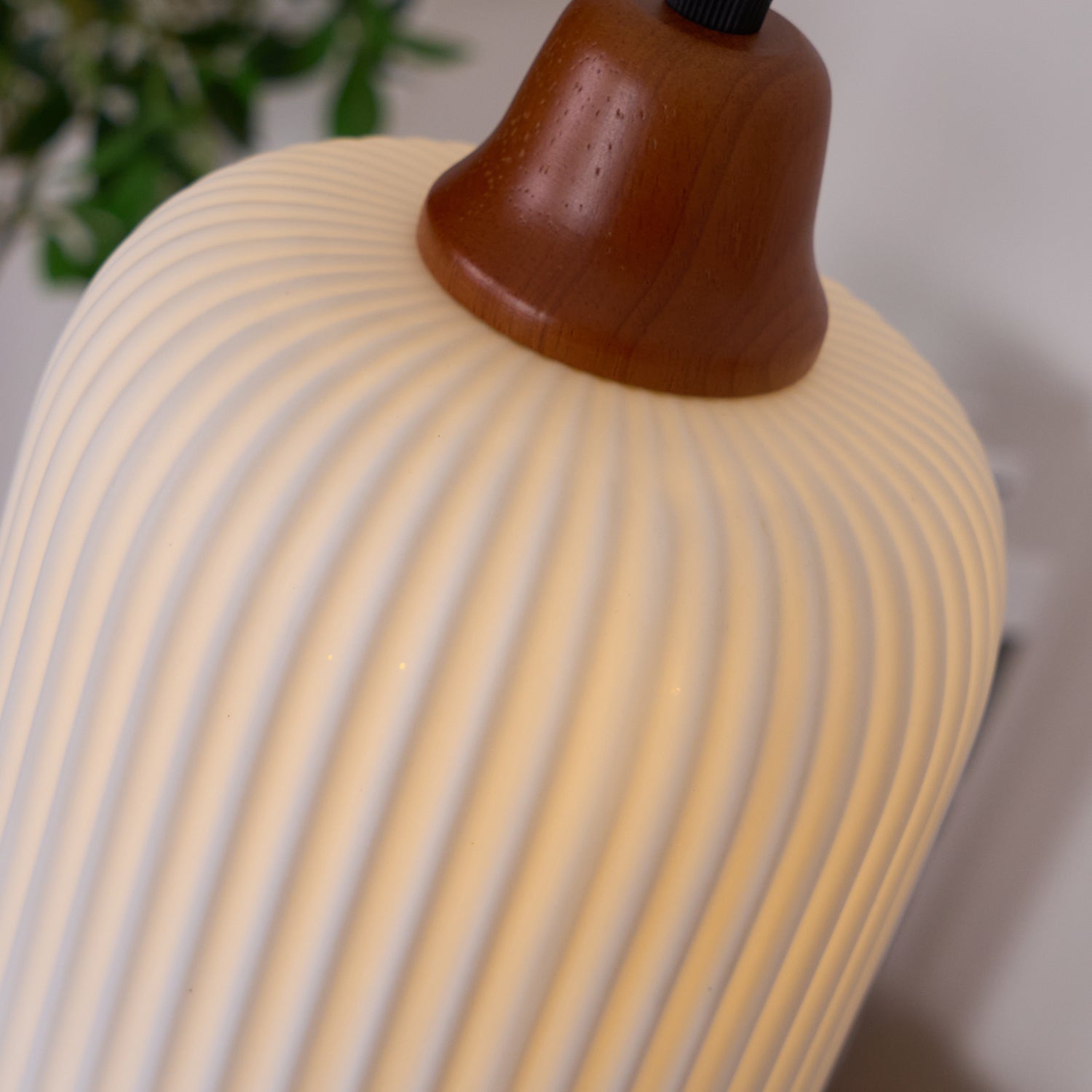 Pendant Light Ceramic 9 in White Dining Room Kitchen Island Hanging Lamp Adjustable Height | Thomler