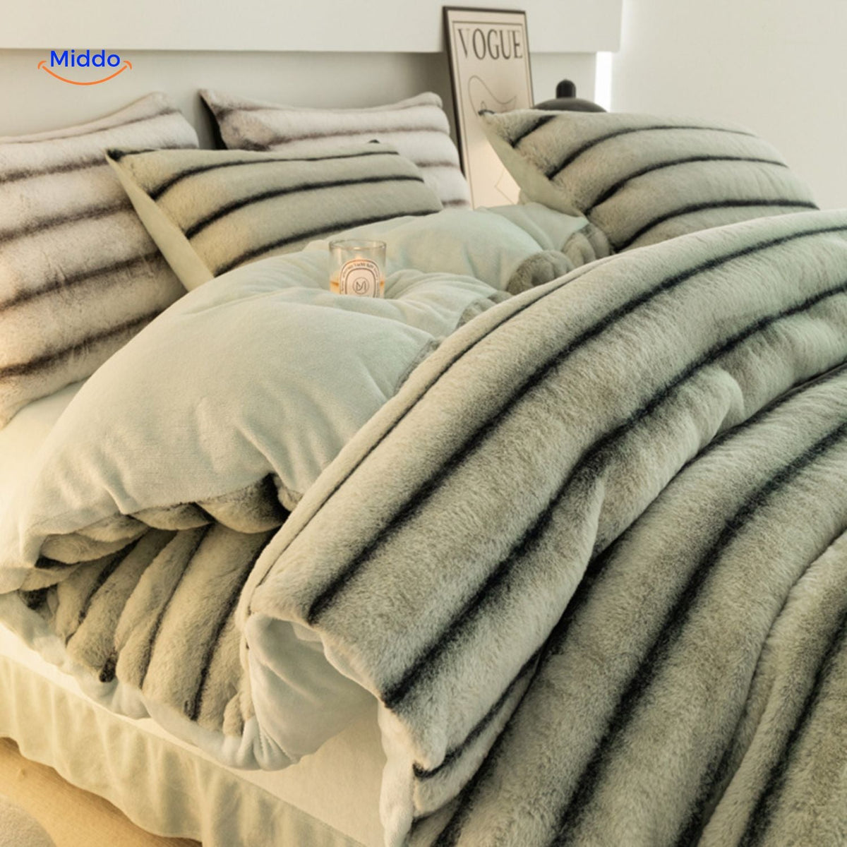 Faux Rabbit Fur 4-Piece Bedding Set – Ultra-Soft Plush Duvet Cover, Sheet & Pillowcases for Year-Round Cozy Warmth | Thomler