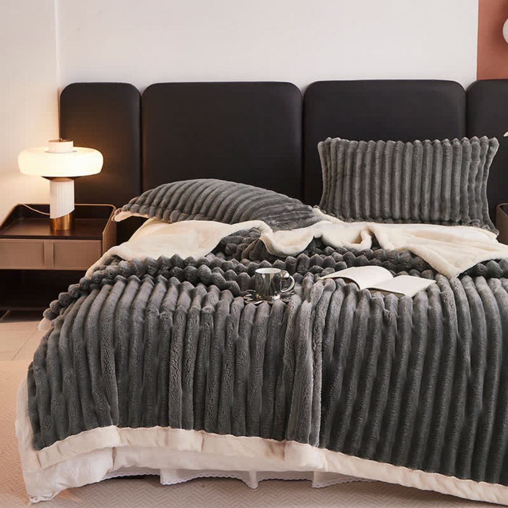 Reversible Microfiber Throw Blanket – Ultra-Soft Dual-Texture Plush for Couch, Bed & Layering | Thomler