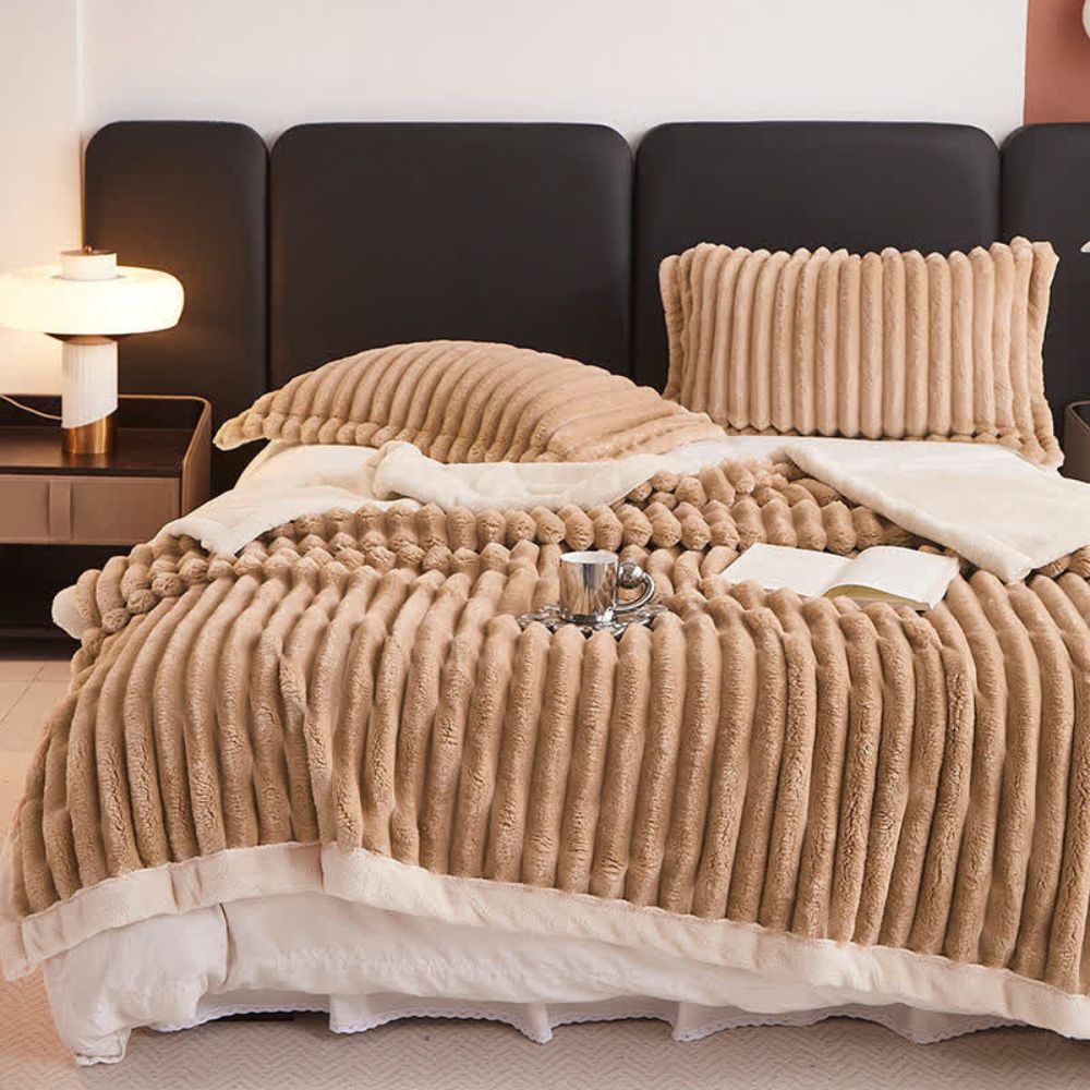 Reversible Microfiber Throw Blanket – Ultra-Soft Dual-Texture Plush for Couch, Bed & Layering | Thomler