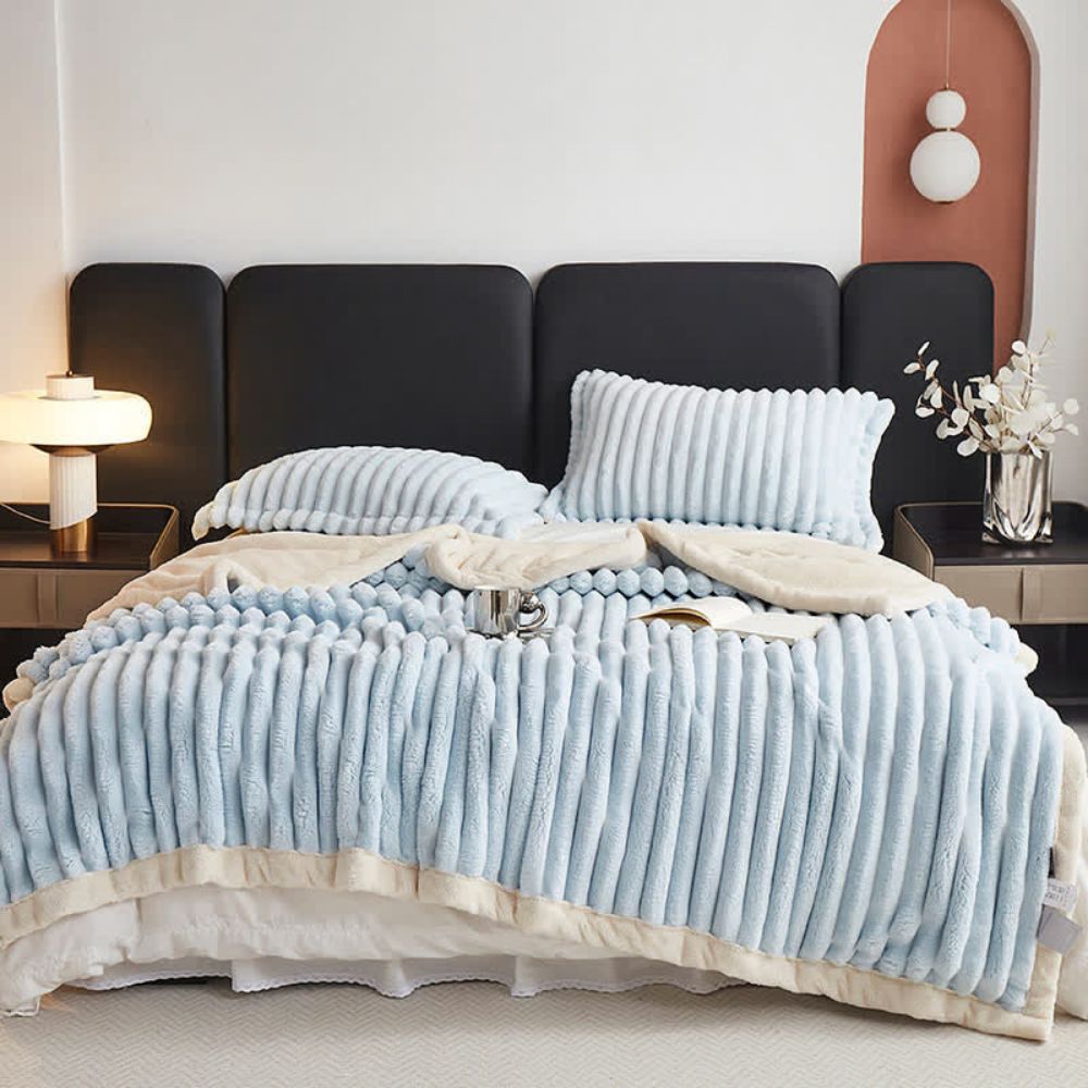 Reversible Microfiber Throw Blanket – Ultra-Soft Dual-Texture Plush for Couch, Bed & Layering | Thomler