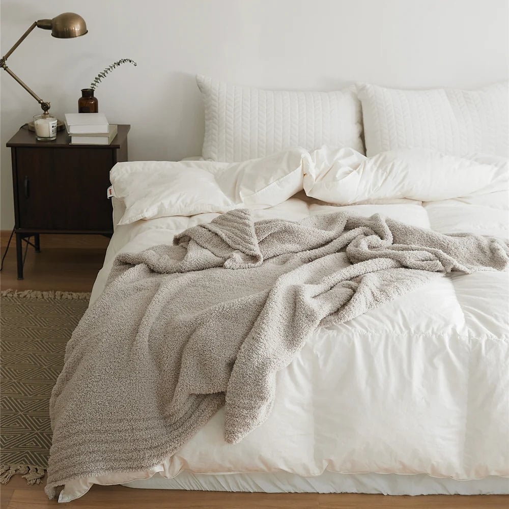 Microfiber Knit Throw Blanket – Solid Color Cozy Layer for Couch, Bed & Chair | Thomler