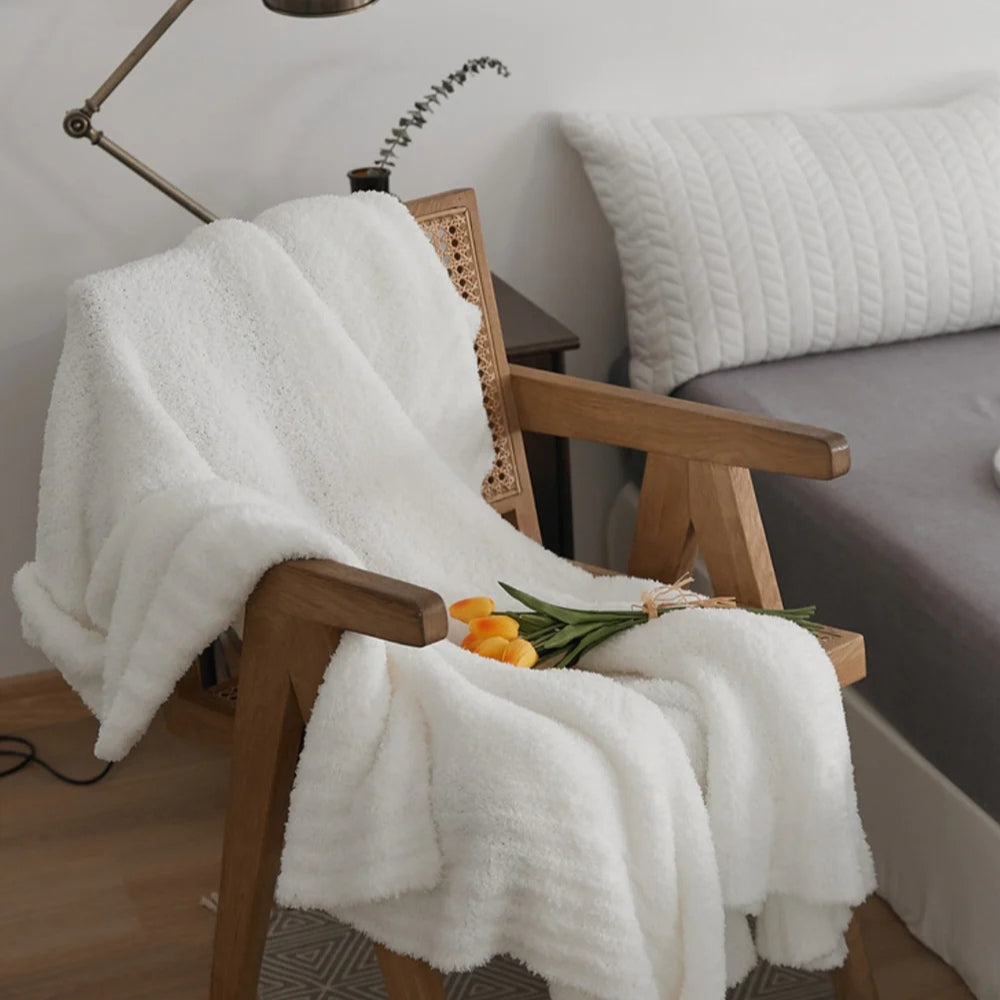Microfiber Knit Throw Blanket – Solid Color Cozy Layer for Couch, Bed & Chair | Thomler
