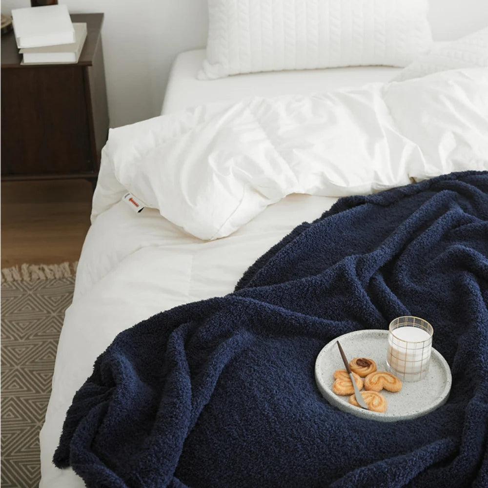 Microfiber Knit Throw Blanket – Solid Color Cozy Layer for Couch, Bed & Chair | Thomler