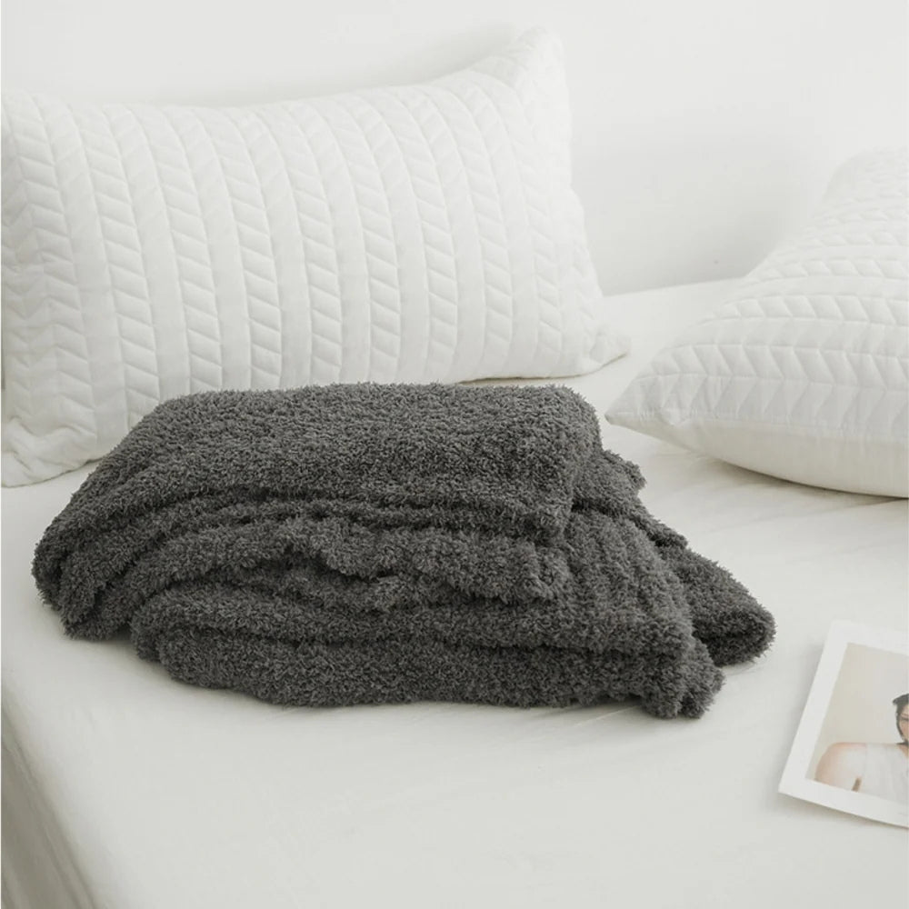 Microfiber Knit Throw Blanket – Solid Color Cozy Layer for Couch, Bed & Chair | Thomler