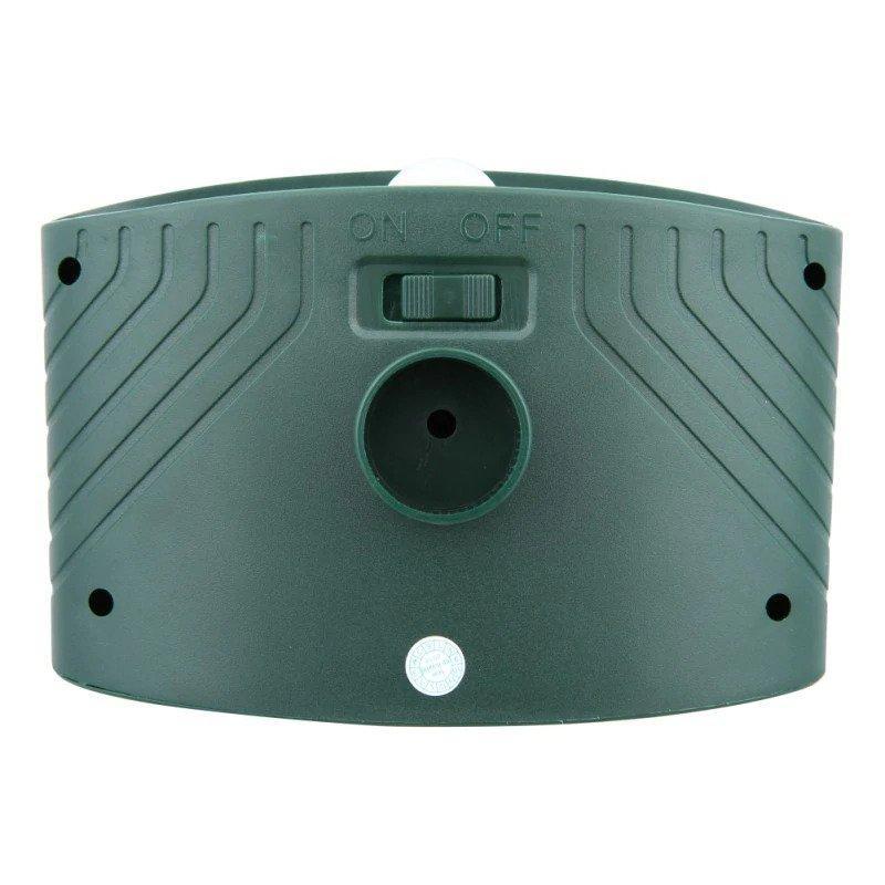 Motion-Activated Wildlife Deterrent with Strobe Function for Outdoor Garden Protection – Solar Charging | Thomler