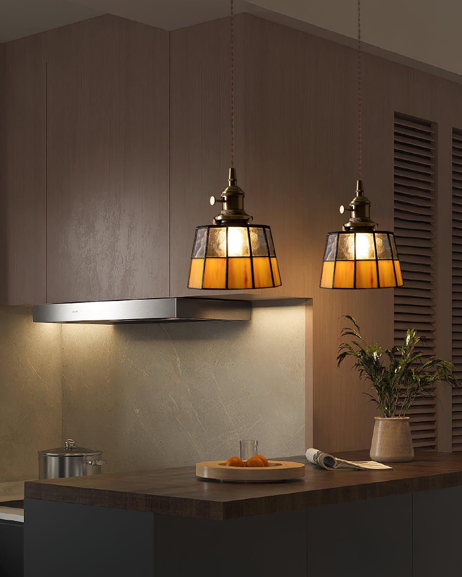 Pendant Light Stained Glass 5.9 in (15.0 cm) Diameter Kitchen Island Hanging Lamp | Thomler