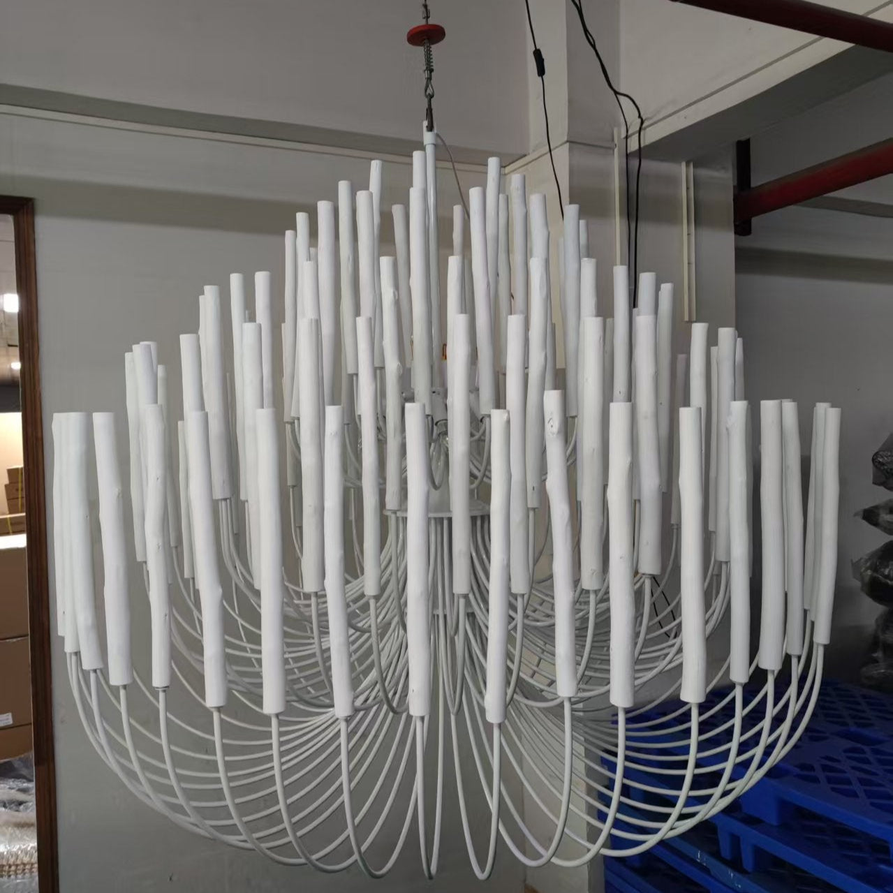 Chandelier Wood Metal 31.5 in Round Whitewash Living Room Dining Bedroom Lighting Fixture | Thomler