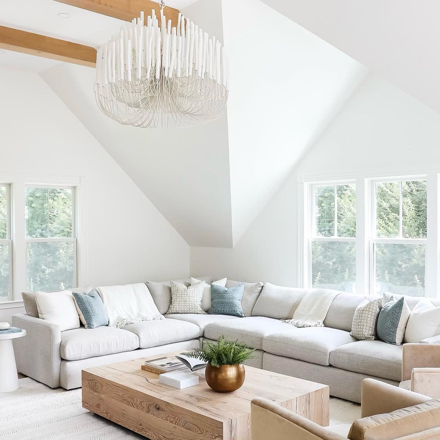 Chandelier Wood Metal 31.5 in Round Whitewash Living Room Dining Bedroom Lighting Fixture | Thomler