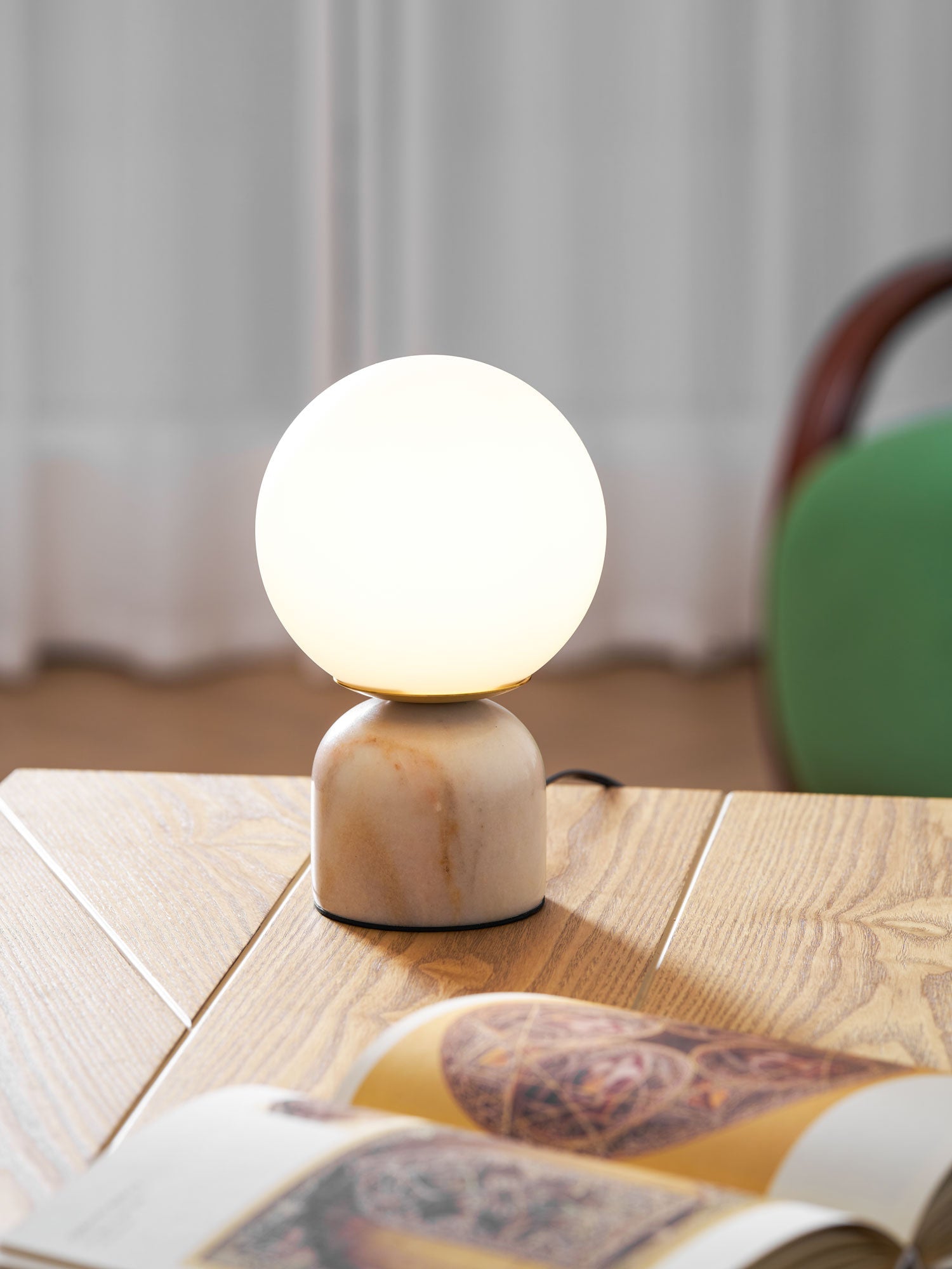 Marble Table Lamp 9.1 in (23.0 cm) Glass Globe Indoor Ambient Lighting Minimalist Modern Desk Light | Thomler