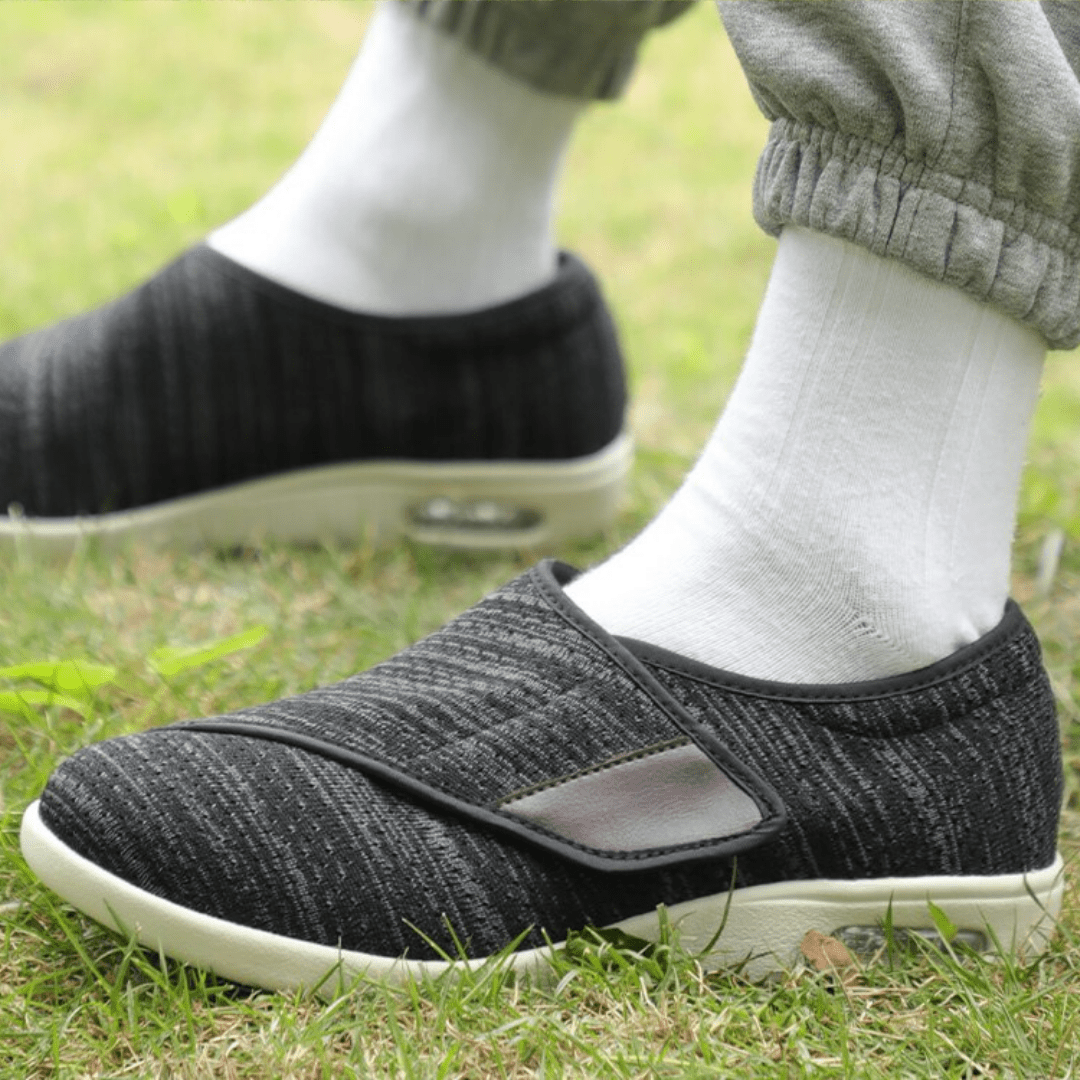 Extra-Wide Adjustable Velcro Shoes for Swollen Feet with Memory Foam Insoles – Breathable Diabetic-Friendly Slip-Resistant Sneakers for | Thomler