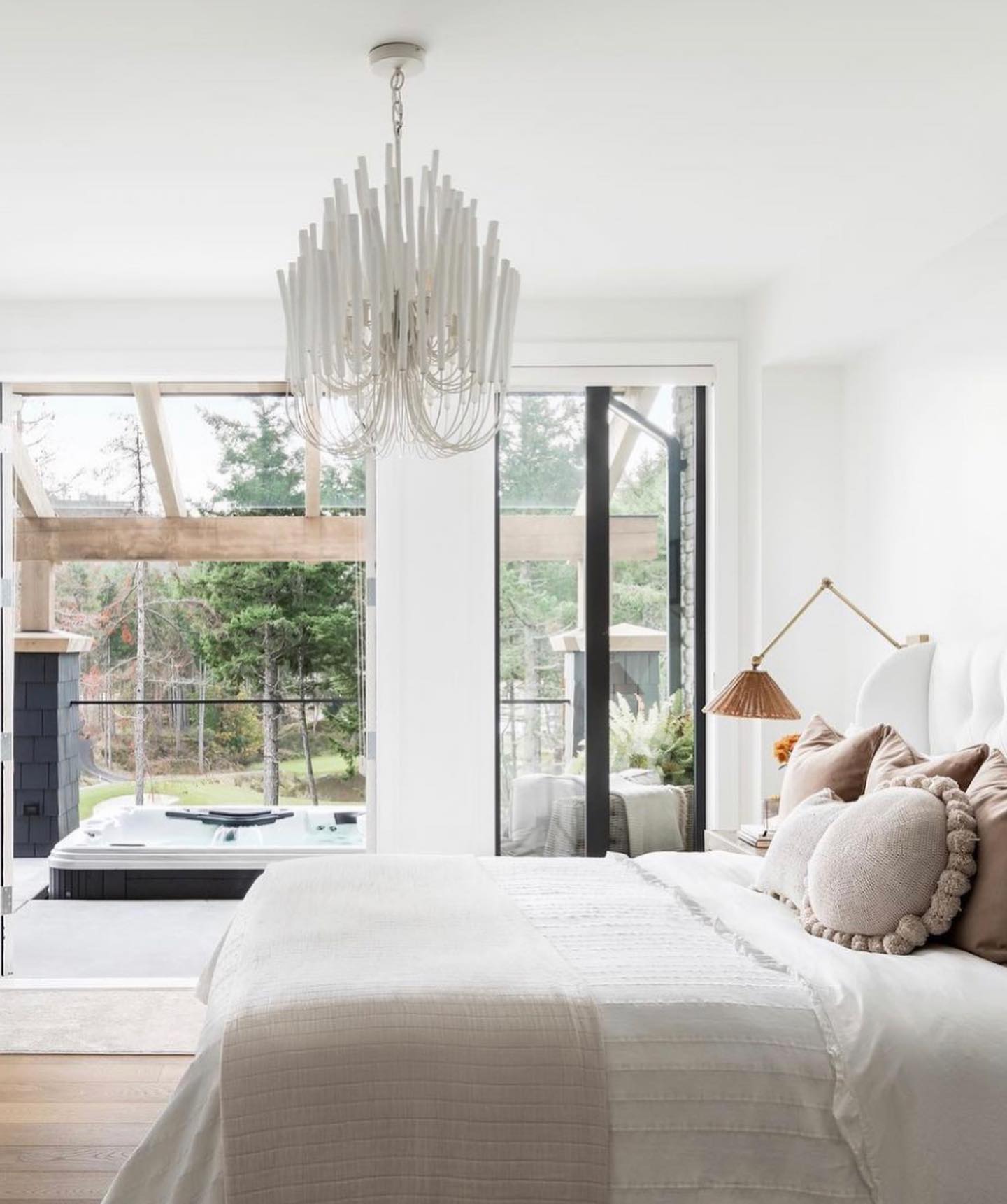 Chandelier Metal 20 in Ivory Modern Dining Room Ceiling Light Decorative Fixture | Thomler