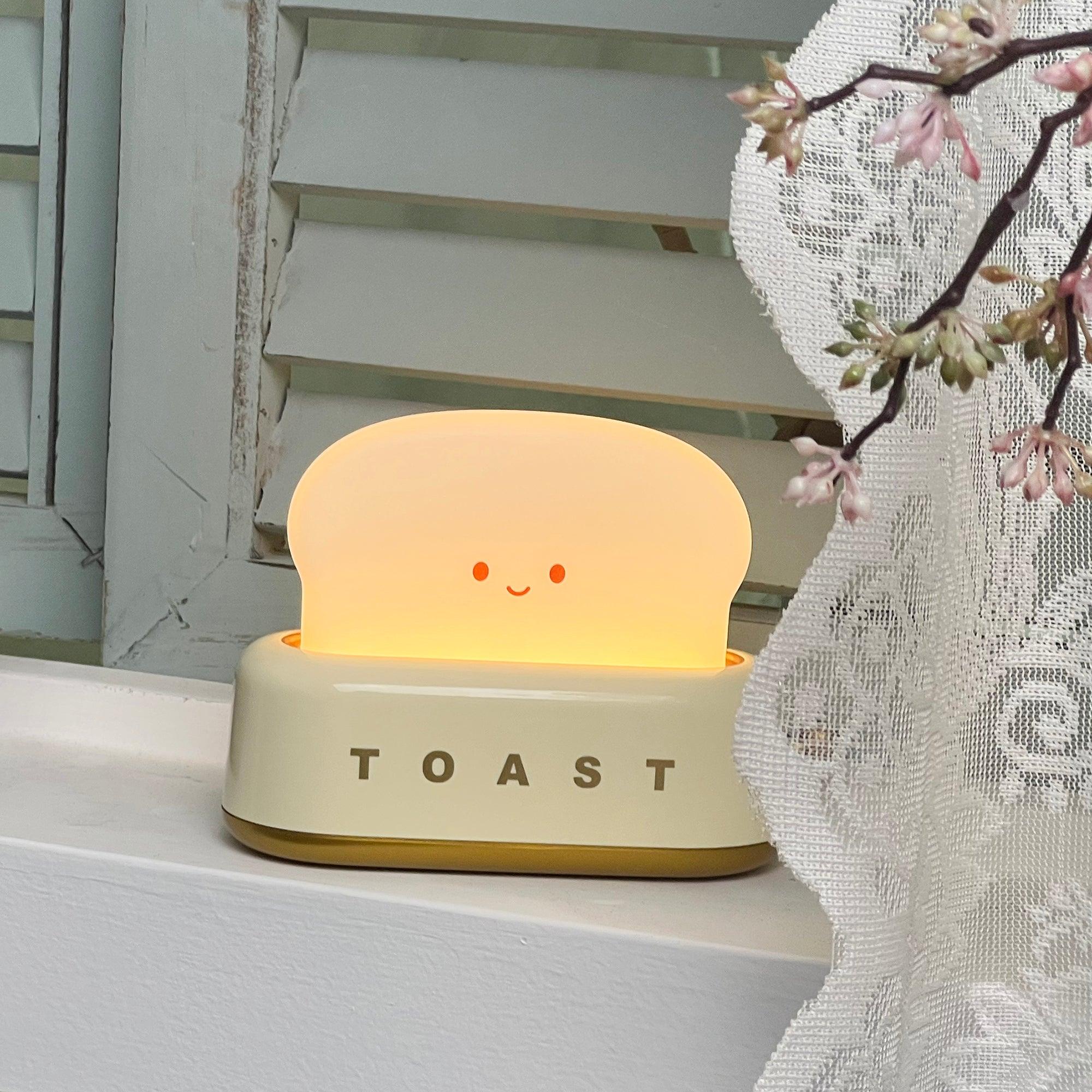 Night Light Plastic Toaster Shape 5.3 in Warm White Bedroom Desk Decorative Lamp USB LED Compact Portable | Thomler