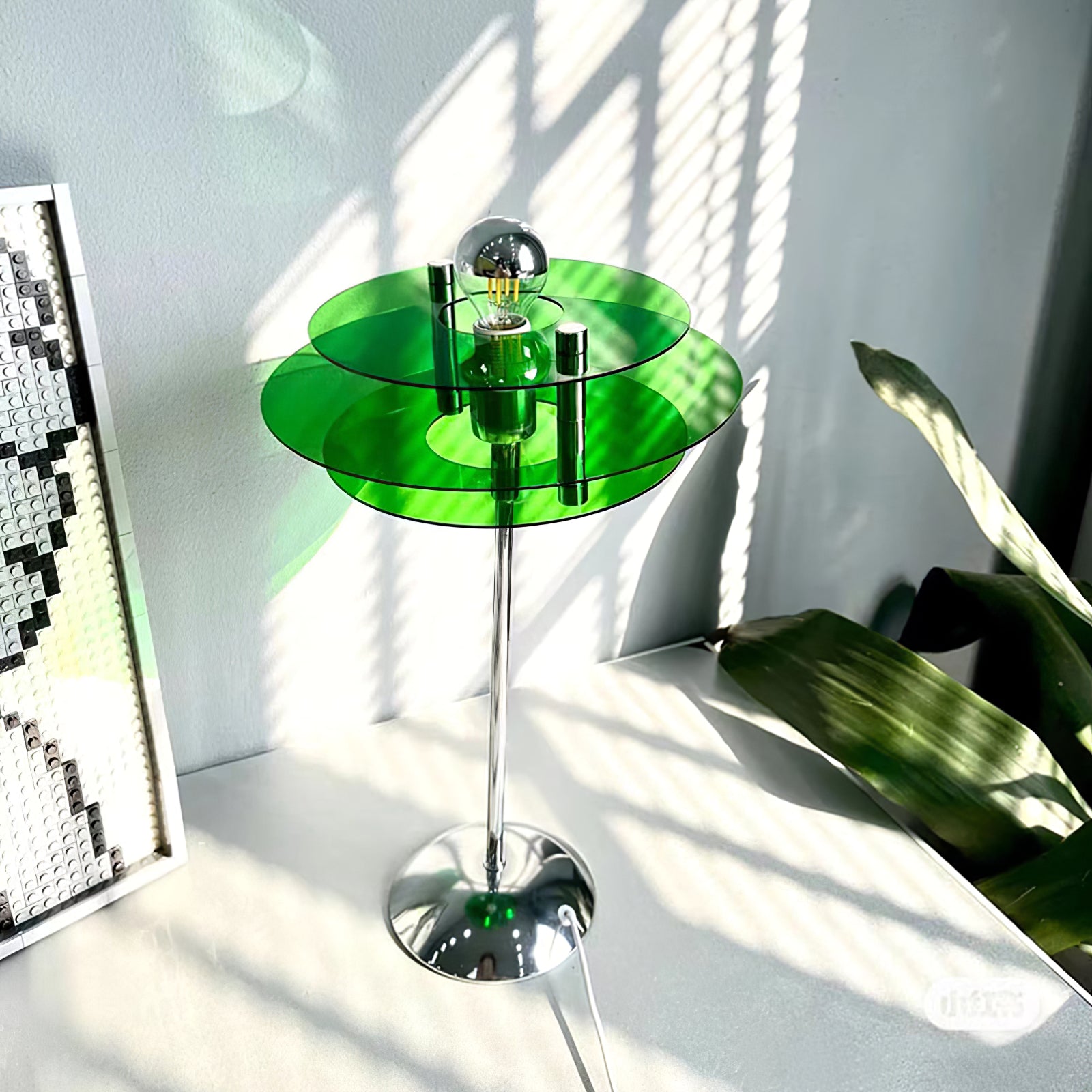 Table Lamp Acrylic 9.1 in Green Modern Desk Bedside LED Lighting Fixture | Thomler