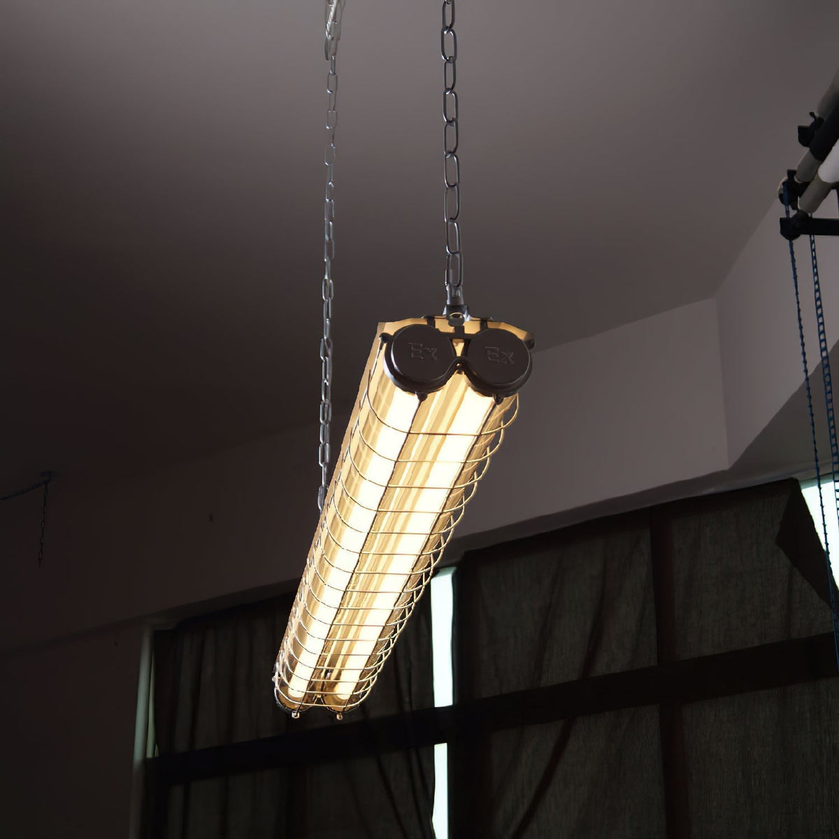 Contemporary Tubular Glass LED Pendant – Metal & Glass Island Light for Kitchen & Dining | Thomler