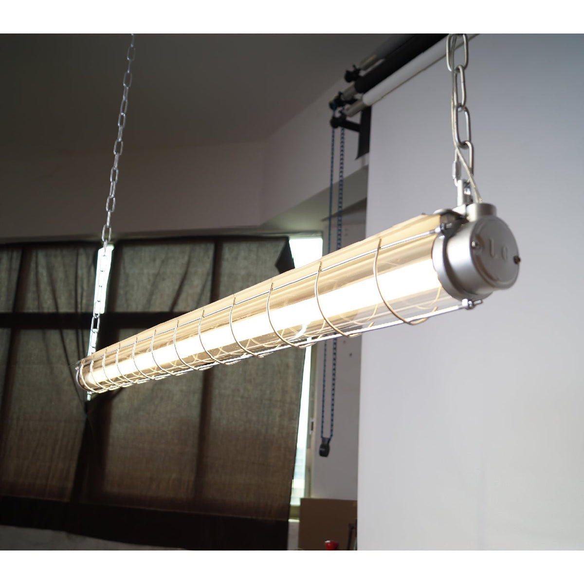 Contemporary Tubular Glass LED Pendant – Metal & Glass Island Light for Kitchen & Dining | Thomler
