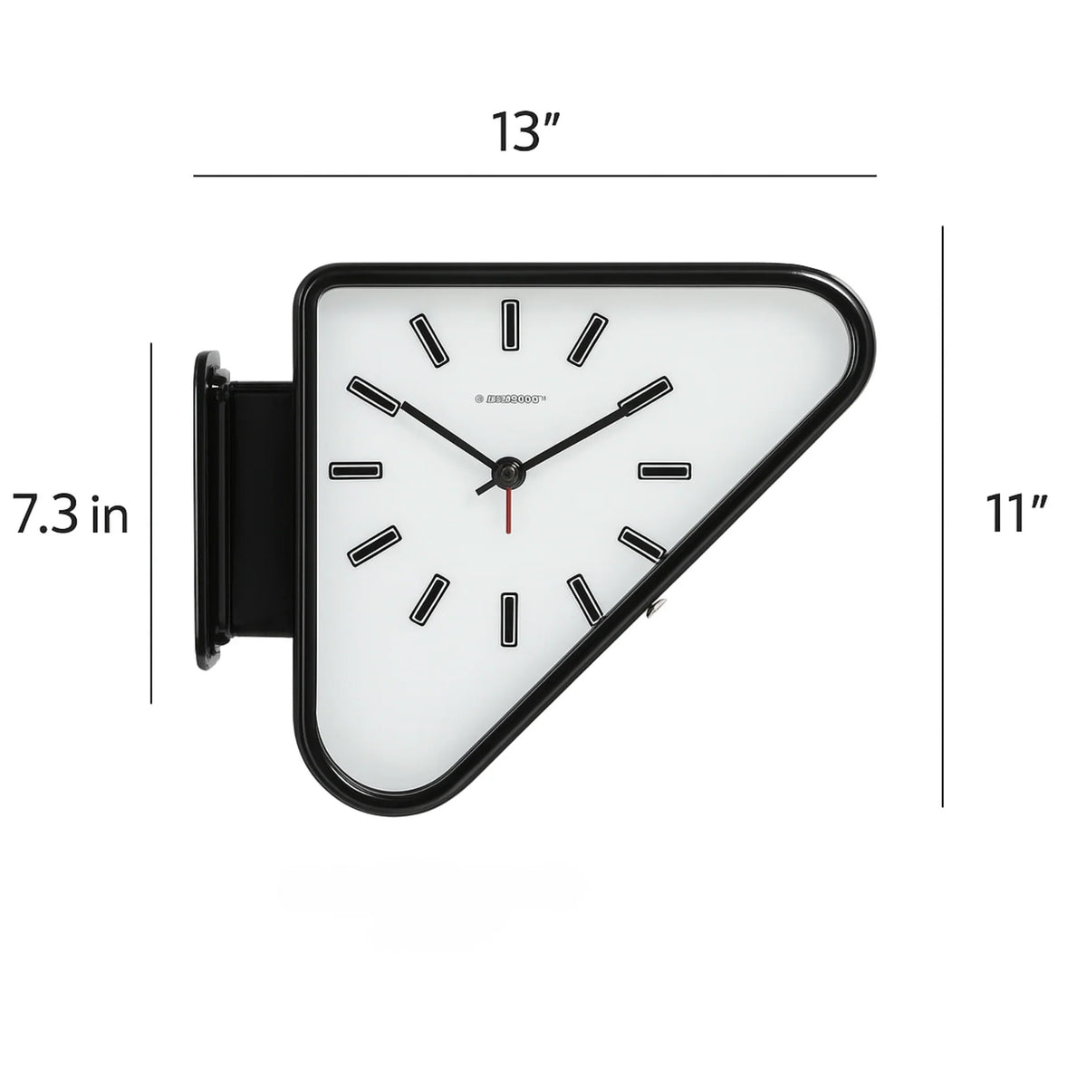 Modern Triangle Hanging Clock with Two-Sided Display – Silent Metal Design for Open-Plan Rooms | Thomler