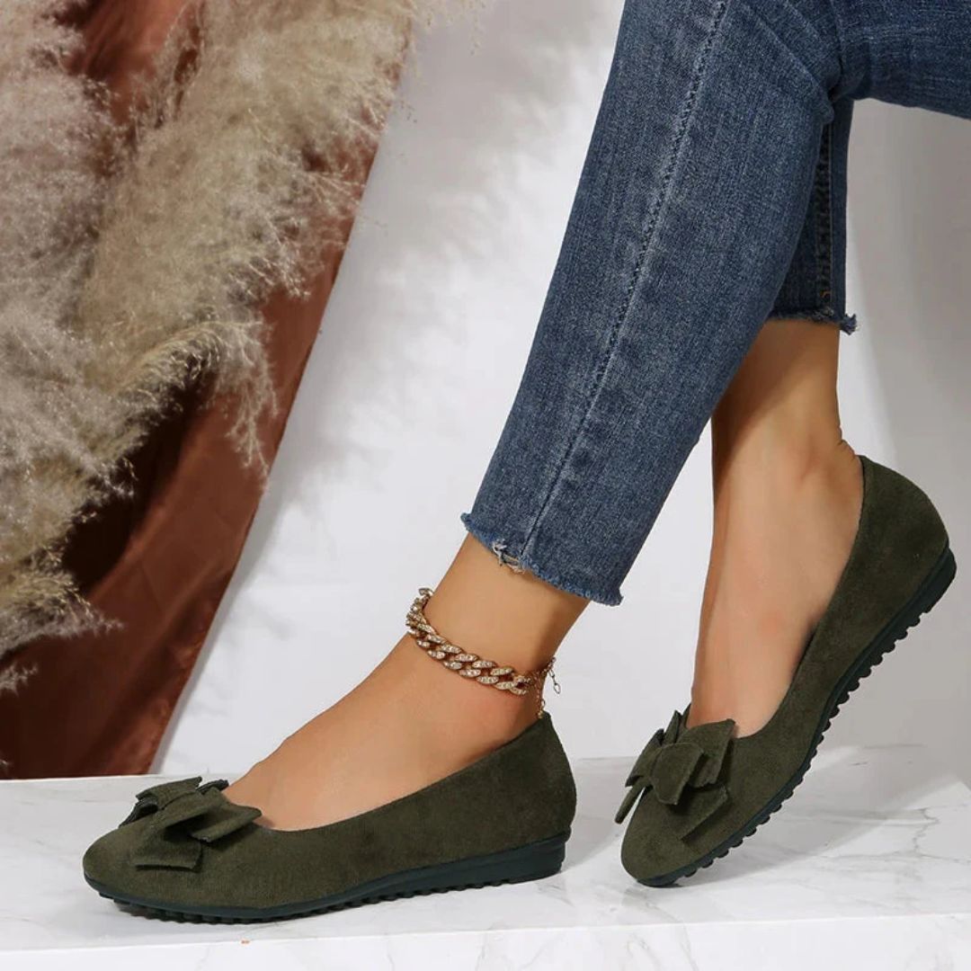 Women's Cushioned Ballet Flats with Arch Support – Lightweight Slip-On Shoes for All-Day Comfort | Thomler