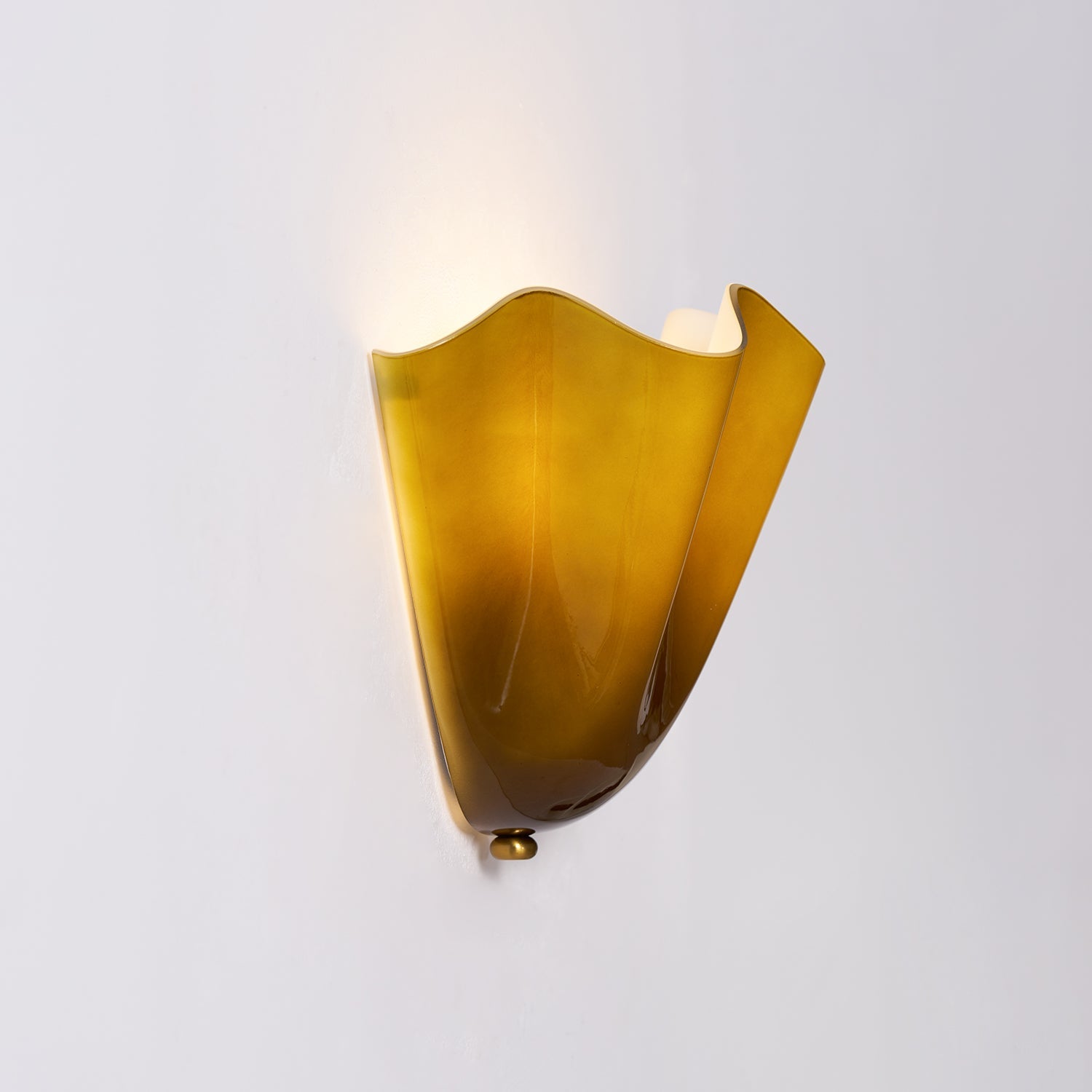 Wall Lamp Glass 11 in Hand Blown Petal Shade Bedroom Hallway Decorative Sconce Lighting Fixture | Thomler