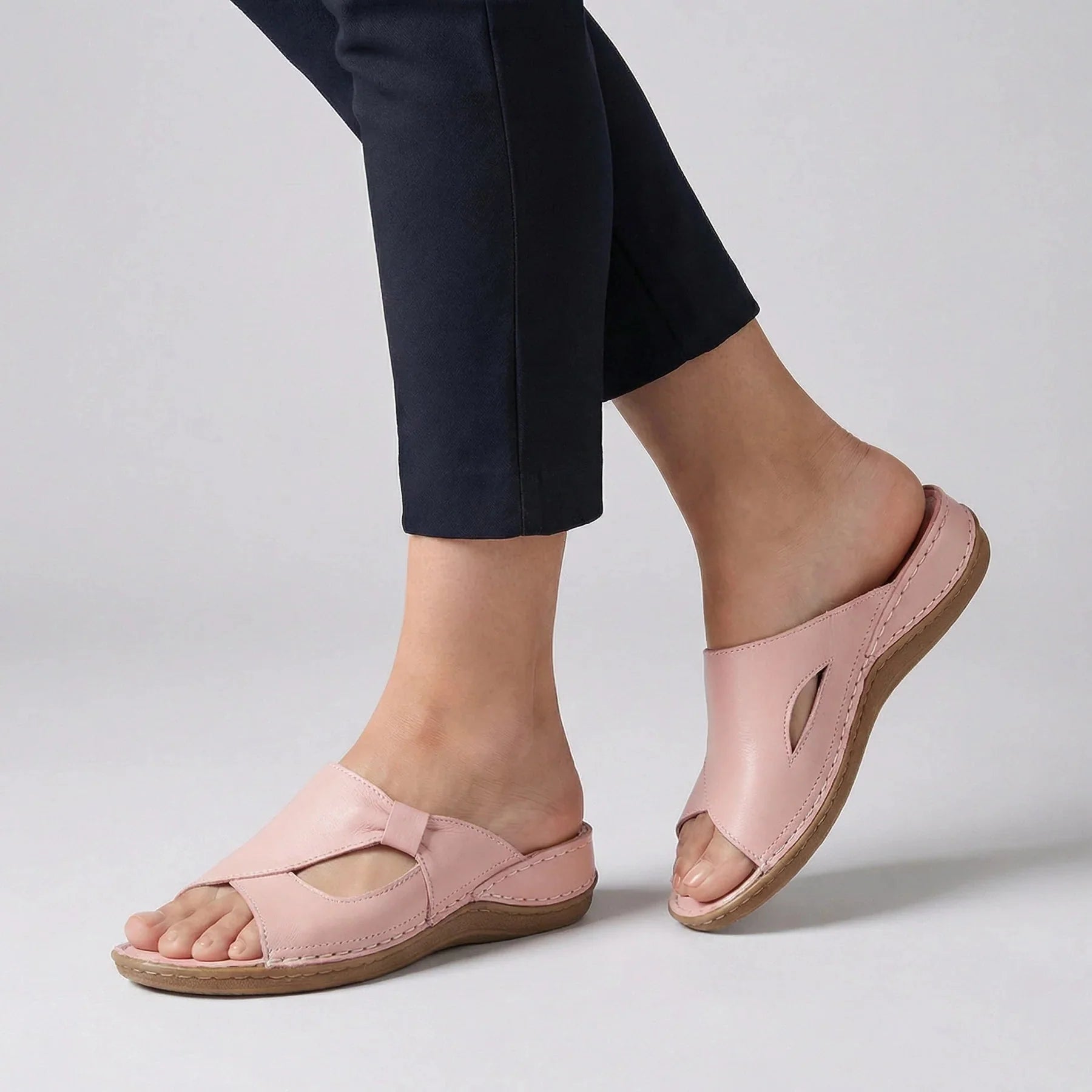 Orthopädische Leder-Sandalen — Echtes Leder, Fußgewölbestütze, Größen 35–43