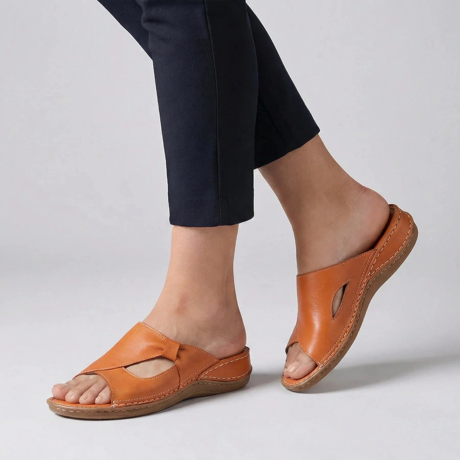 Orthopädische Leder-Sandalen — Echtes Leder, Fußgewölbestütze, Größen 35–43
