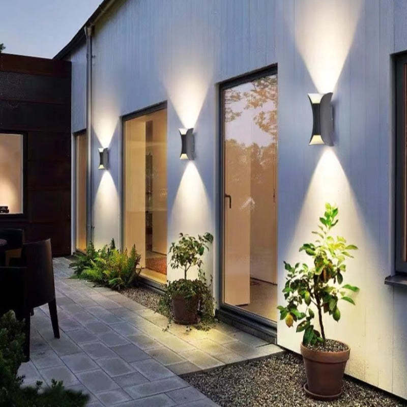 Waterproof Curved LED Outdoor Sconce Hardwired Wall Light for Patio Garden & Entryway | Thomler