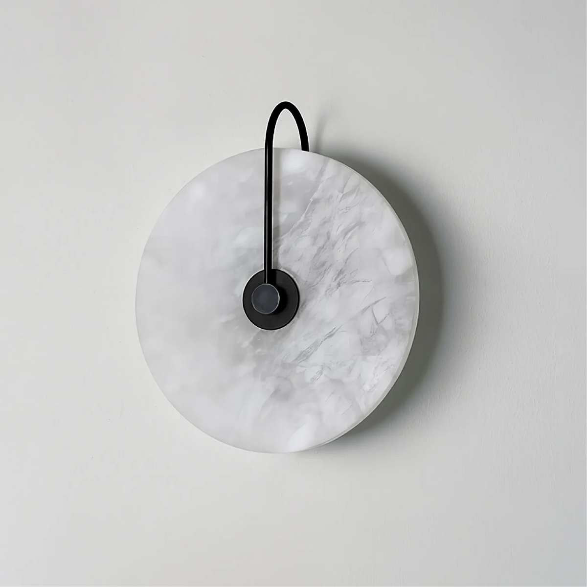 Natural Alabaster LED Wall Sconce – Stone Circle Light with Black or Gold Frame – Warm Glow Accent Lamp for Bedroom Hallway Living Room | Thomler