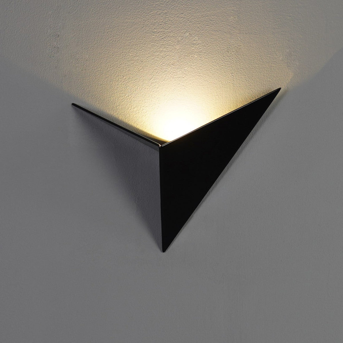 Triangle LED Wall Light Modern Geometric Sconce Nordic Home Lighting Fixture Adjustable Color | Thomler