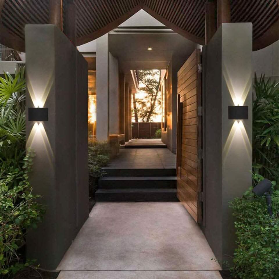 Outdoor Wall Light Aluminium LED 10 in Waterproof Garden Driveway Balcony Lighting Modern Weatherproof Fixture | Thomler
